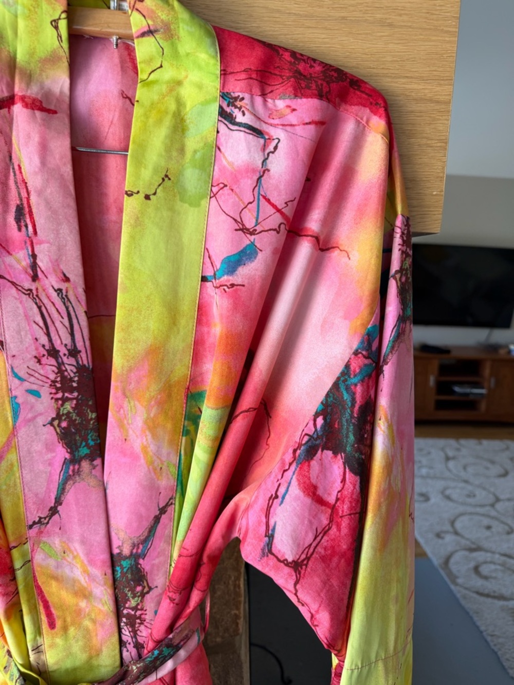 Natori Vibrant Radiance Satin Robe Marble Print Kimono Robe size L - Picture 3 of 7